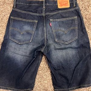 Men’s Levi 569 shorts